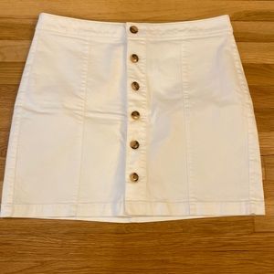 Loft size 14 white denim skirt